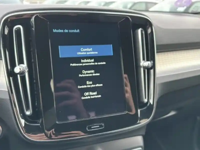 Volvo Xc40 t3 163 ch geartronic 8 — photo 27