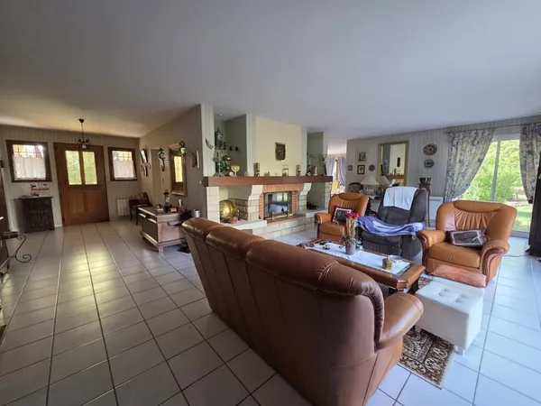 Superbe maison de 172 m2 avec sous sol