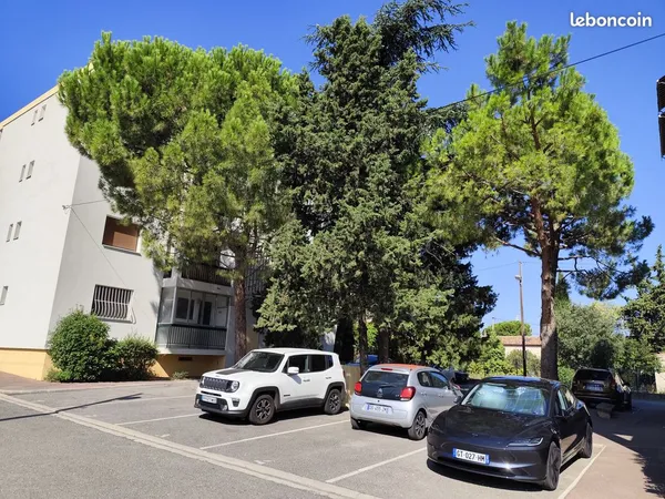 Appartement T3 de 56 m2 avec parking et cave - Résidence sécurisée au calme - Marseille 12ème