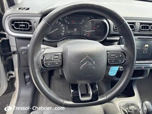 Citroën C3 puretech 82 shine — photo 12
