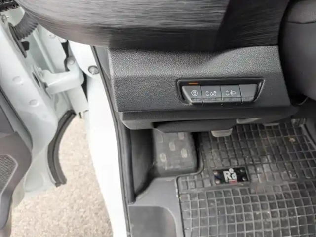 Renault Trafic fg l1h1 2t8 2.0 blue dci 150ch advance -24 — photo 9