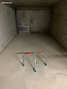 Box dans Parking Sous Terrain