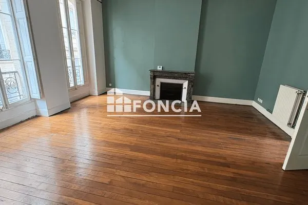 Appartement 3 pièces 89 m²