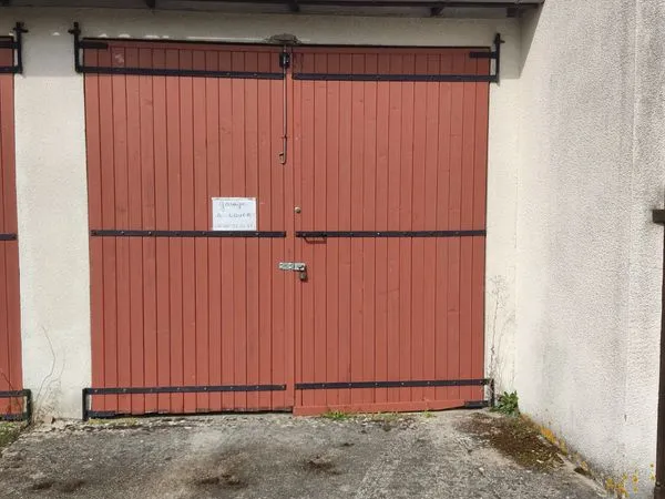 Garage à louer