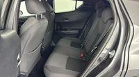 Toyota C-Hr 122h Edition 2WD E-CVT MY20 — photo 13