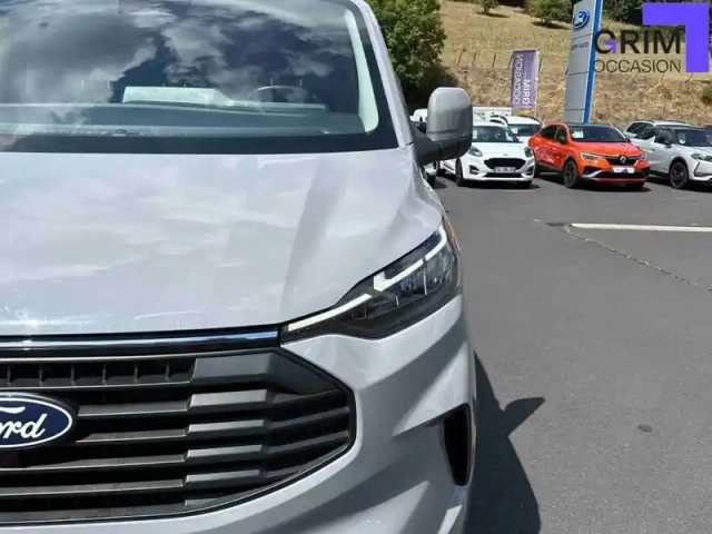 Ford Transit custom fgn 320 l1h1 2.0 ecoblue 170 ch bva8 4x4 — photo 17