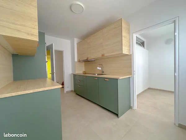 Appartement 4P - Balcon - Cave - Parking