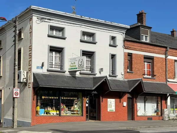 Immeuble 9 pièces 329 m²