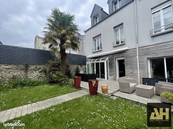Maison 6 pièces 155 m²