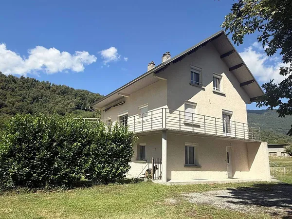 Appartement 6 pièces 160 m²