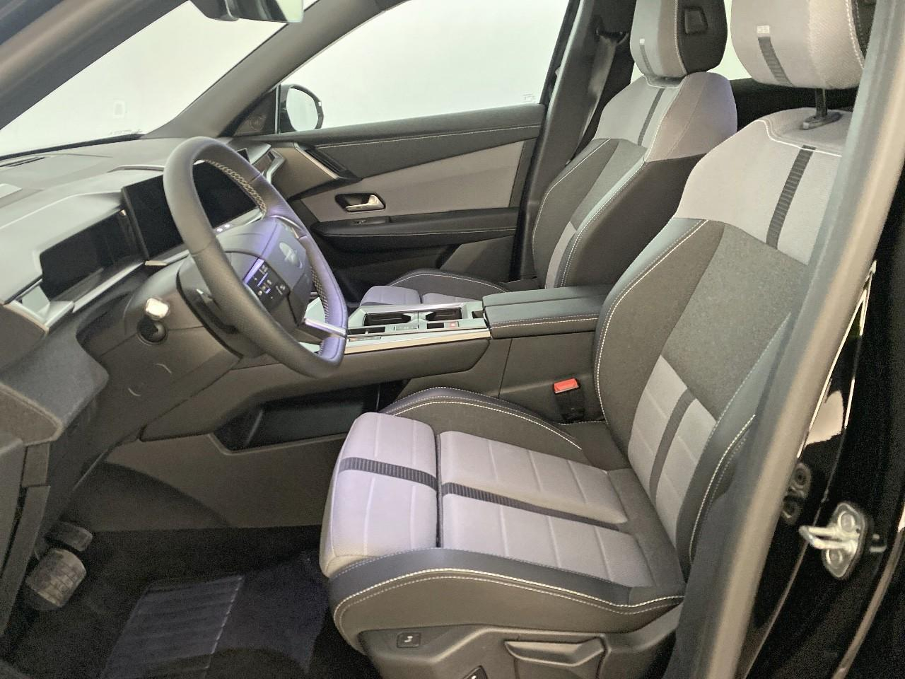 Opel Grandland 1.2 turbo hybrid 136 ch e-dct6 gs — photo 9