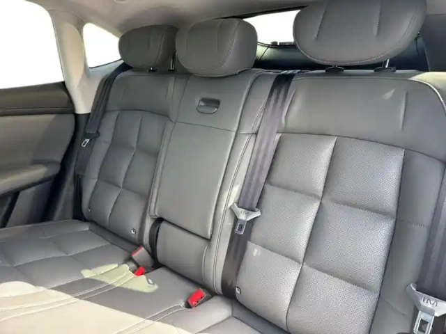 Mg Im6 ev 751ch - 100kwh 4wd — photo 8