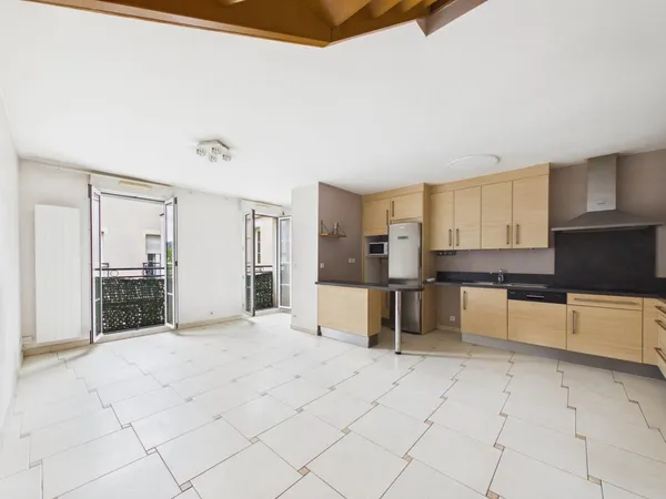 Vends duplex/triplex - 61 m² - 3 pièces, 2 chambres - Villiers-sur-Marne 94350