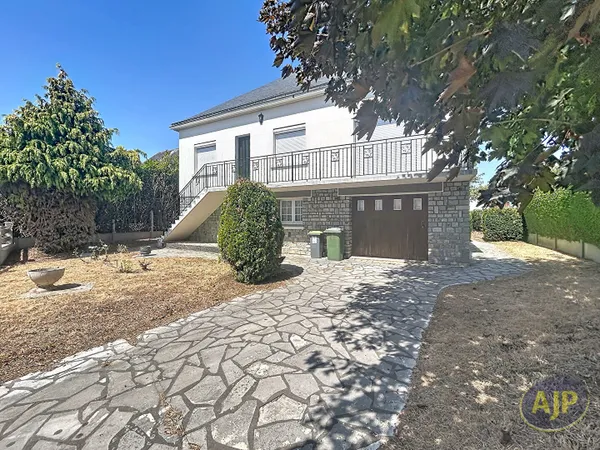 Maison sur sous sol Châteaubriant 4 pièce(s) 96 m2