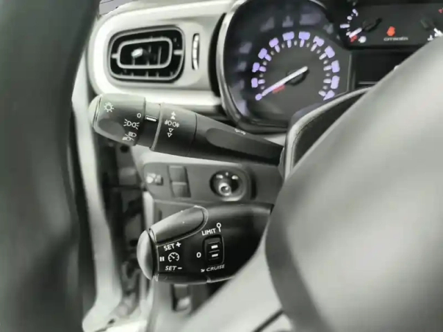 Citroën C3 bluehdi 100 ch bvm6 plus — photo 17