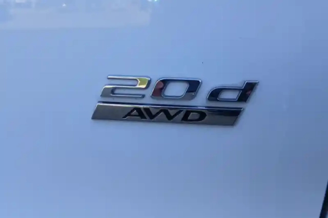 Jaguar F-Pace 2.0 d - 180 ch awd bva8 — photo 33