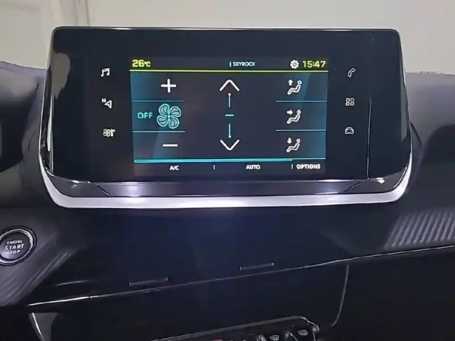 Peugeot 208 electrique 50 kwh 136ch — photo 47