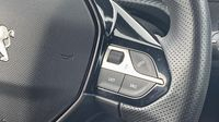 Peugeot 2008 1.2 PureTech 130ch S&S GT — photo 17