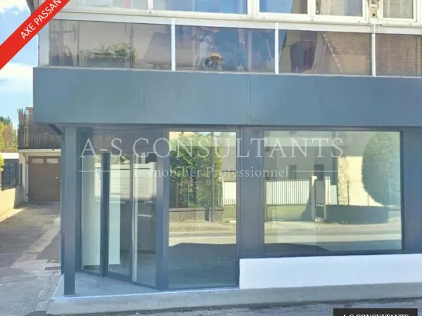 Local commercial 68 m² VIVIERS-DU-LAC