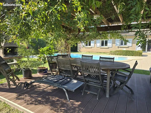 Maison 7 pièces 138 m²