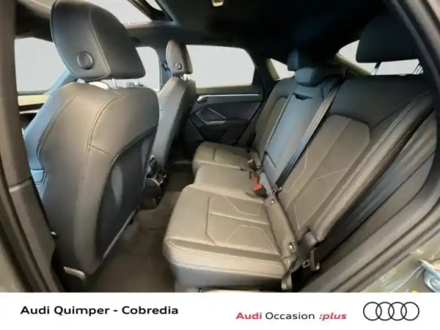 Audi Q3 sportback 35 tfsi 150ch s line plus s tronic 7 — photo 23
