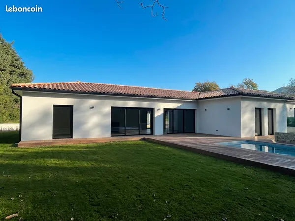 Magnifique Villa, emplacement recherché