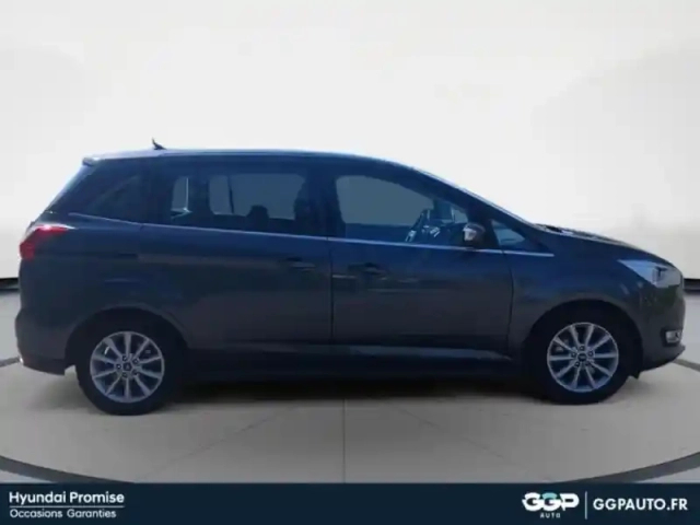 Ford C-Max grand  1.0 ecoboost 125ch stop&amp;start titanium — photo 21