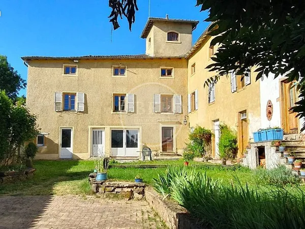 Grange 9 pièces 200 m²