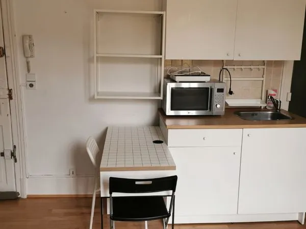 Studio meublé