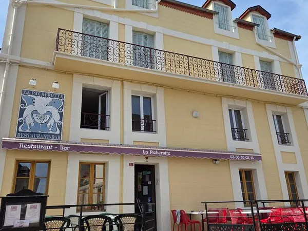 BAR RESTAURANT LA PICHEROTTE