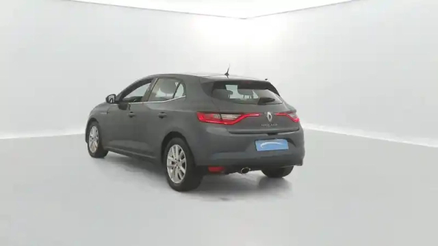 Renault Megane mégane iv berline tce 100 energy — photo 12