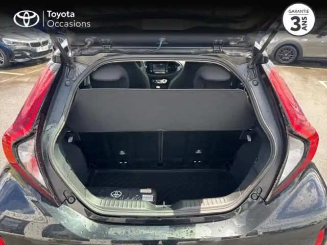 Toyota Aygo X 1.0 vvt-i 72ch dynamic — photo 10