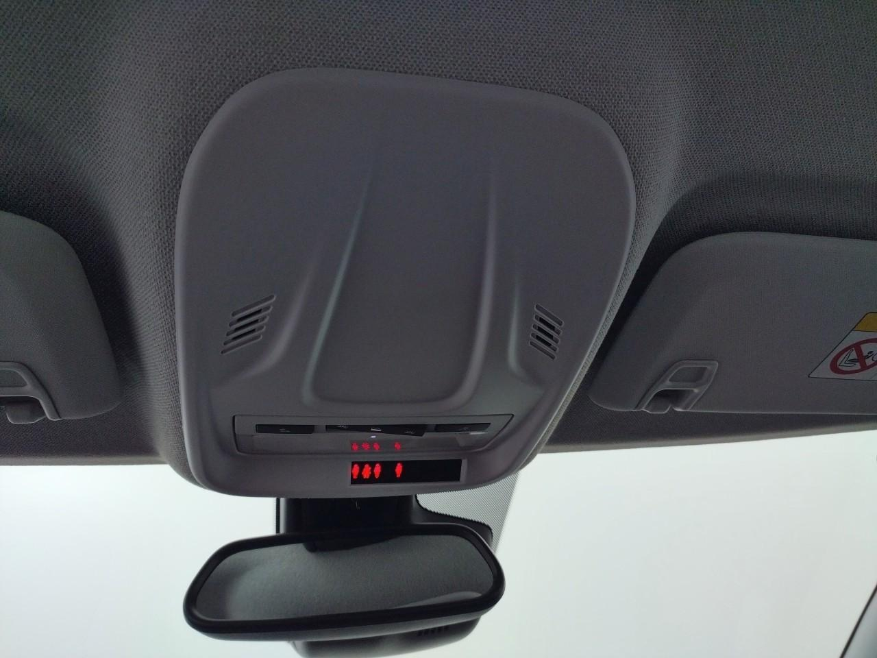 Opel Crossland 1.5 d 110 ch bvm6 elegance — photo 19