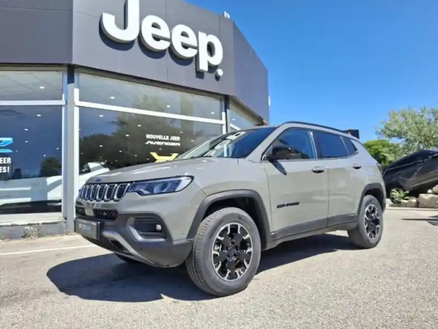 Jeep Compass 1.3 phev t4 240 ch 4xe eawd upland