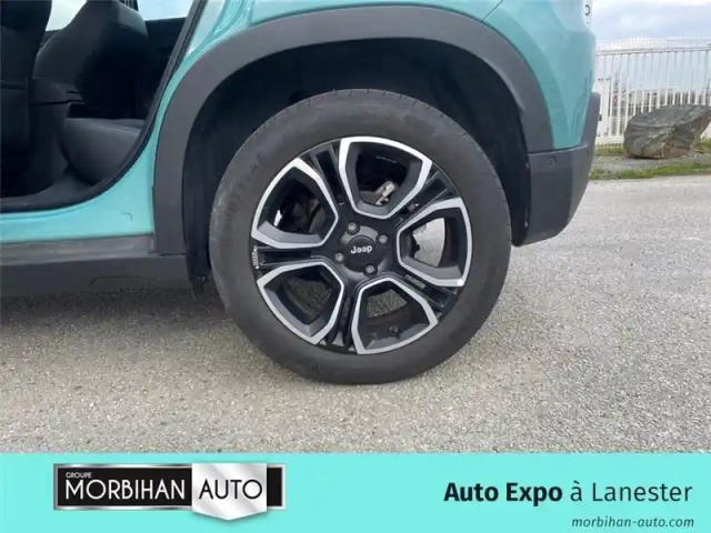 Jeep Avenger 1.2 turbo t3 100 ch — photo 11