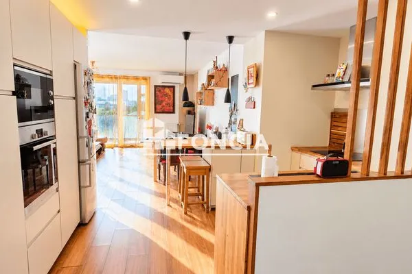 Appartement 4 pièces 80 m²