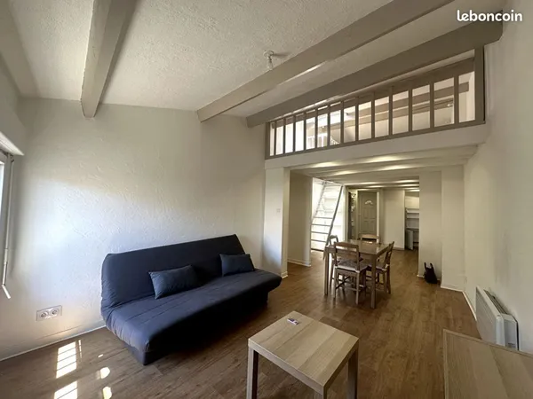 Studio 1 pièce 37 m²