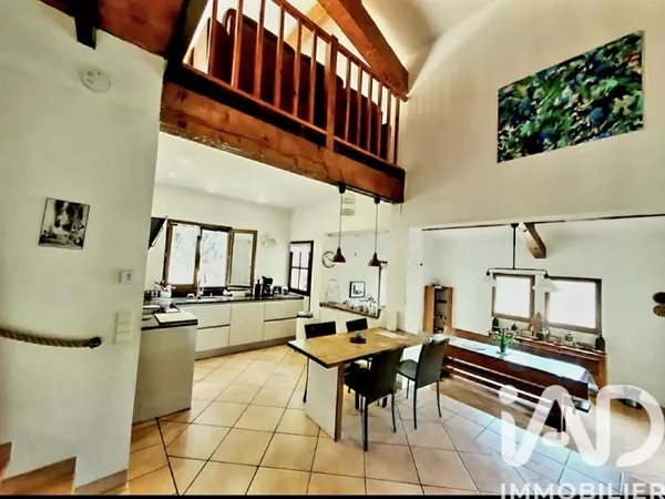 Maison 5 pièces 134 m²