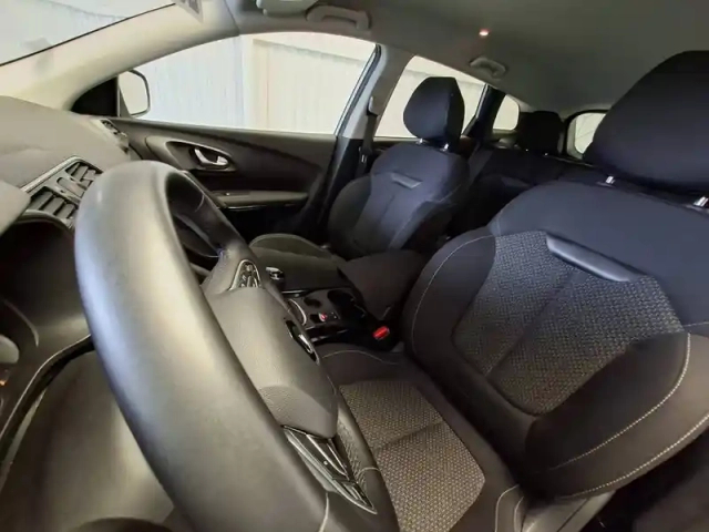 Renault Kadjar blue dci 115 — photo 18