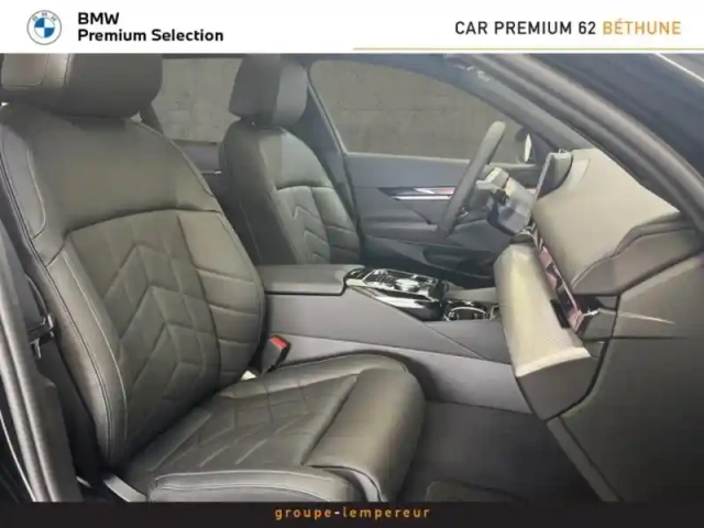 Bmw Serie 5 série 5 touring i5 394ch m sport xdrive40 — photo 5