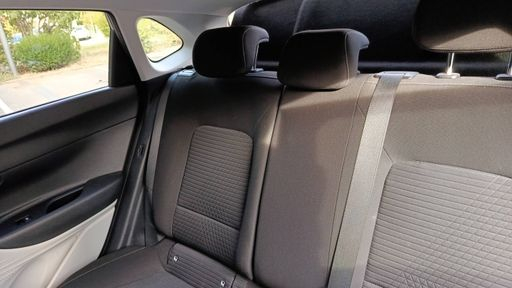 Hyundai i20 1.0 T-GDi MHEV 100 - Intuitive – 2022 – 27888 km – Hybride essence – Boîte Manuelle — photo 32