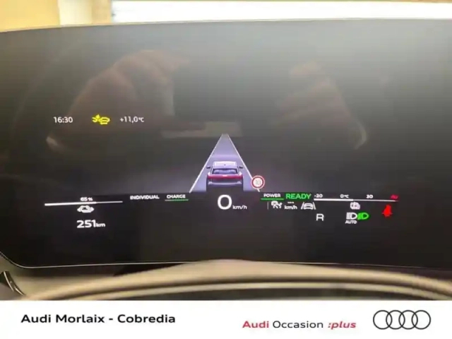 Audi E-Tron q6   306ch performance s line — photo 12