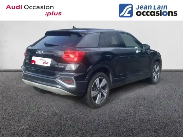 Audi Q2 35 tfsi 150 s tronic 7 — photo 43