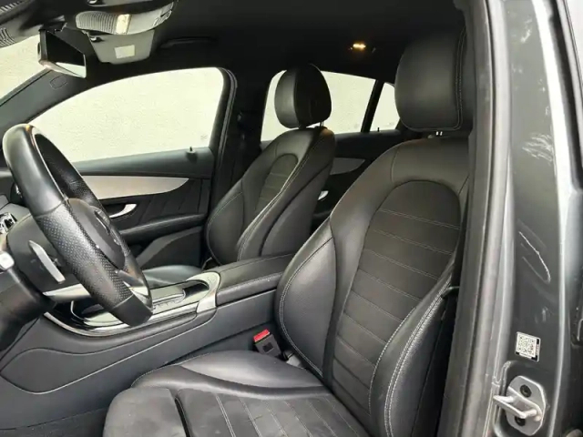 Mercedes Glc coupe 300 de hybrid eq 9g-tronic 4matic — photo 9