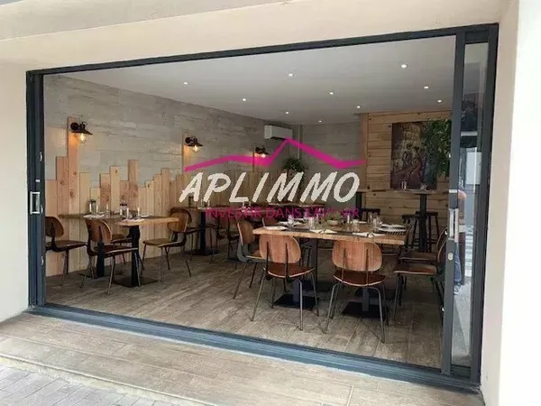 MURS restaurant