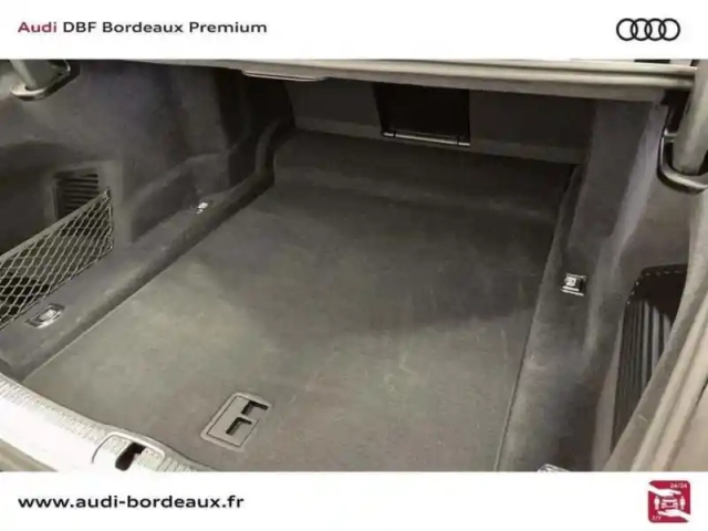 Audi A8 50 tdi 286 tiptronic 8 quattro avus extended — photo 10
