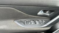 Peugeot 308 1.5 BlueHDi 130ch S&S Active Pack EAT8 — photo 20