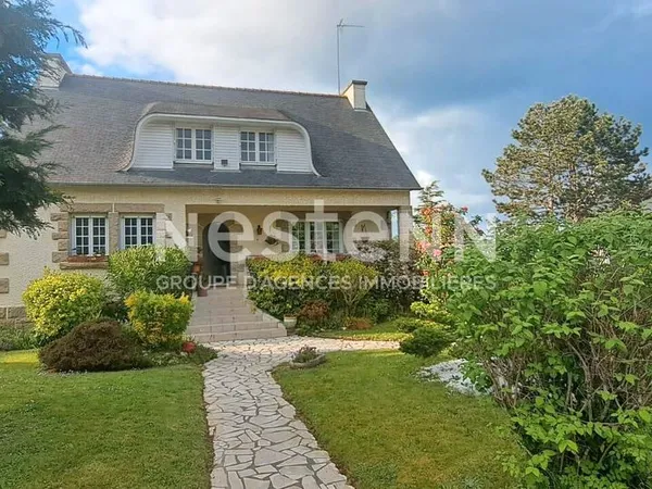 Maison 7 pièces 197 m²