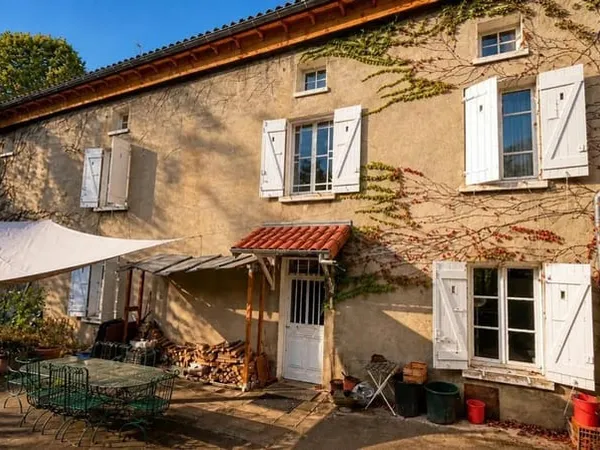 Maison 14 pièces 314 m²