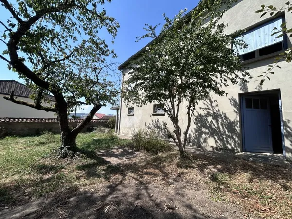 Maison 90m2 + sous-sol complet et terrain attenant